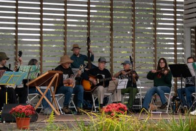 Dieterle Corncrib Stage